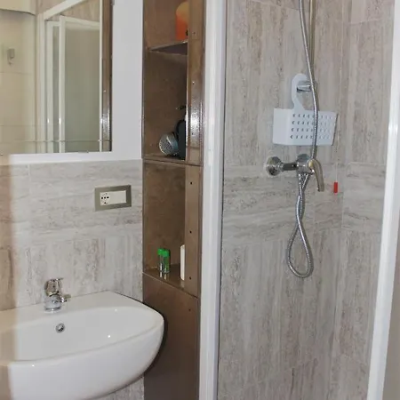 ベッド・アンド・ブレックファスト Maruru Dell'arte