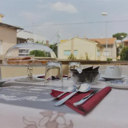 Maruru Dell'arte チヴィタノーヴァ・マルケ